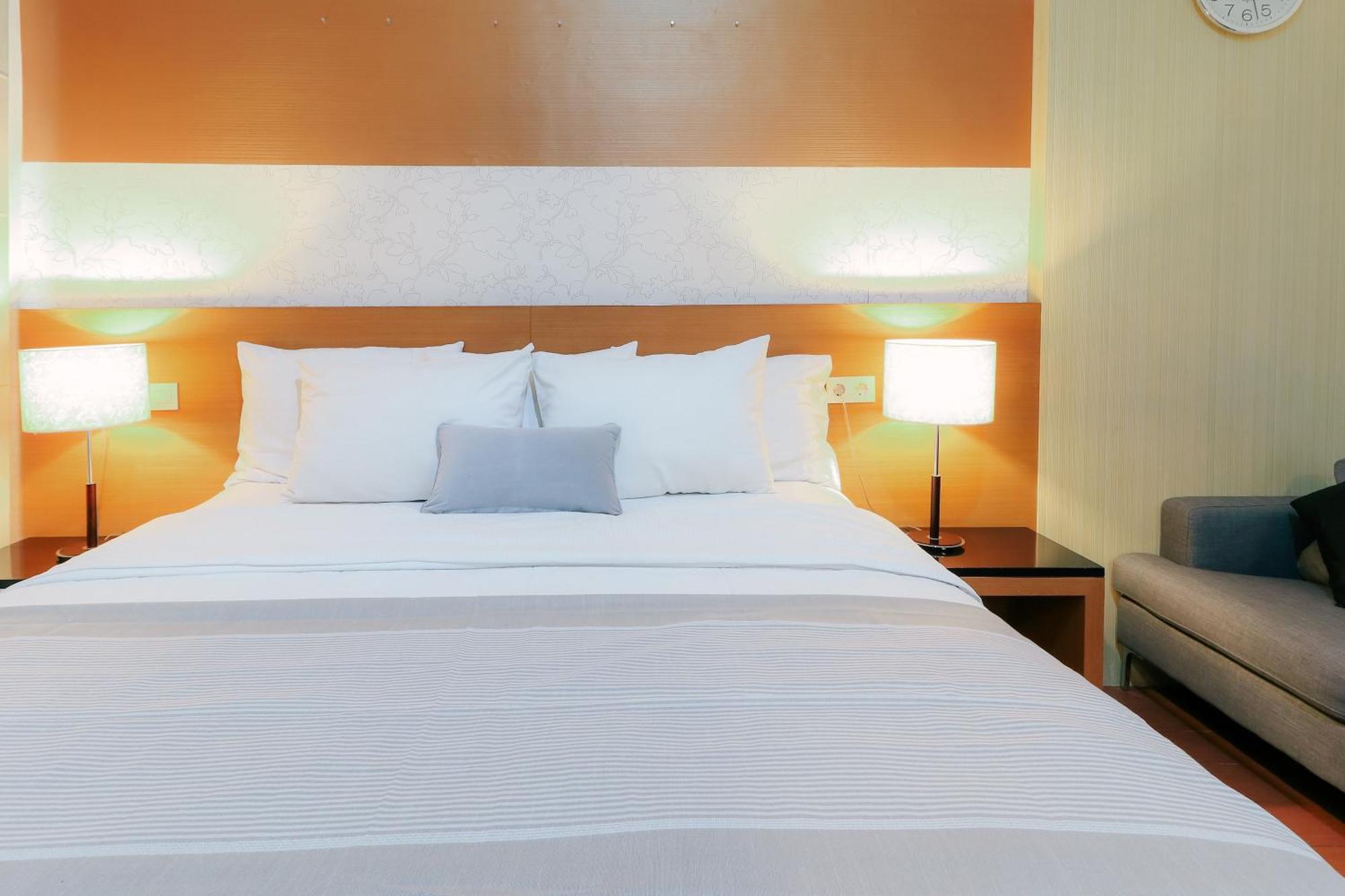 Home Guesthouse Surabaja Zewnętrze zdjęcie