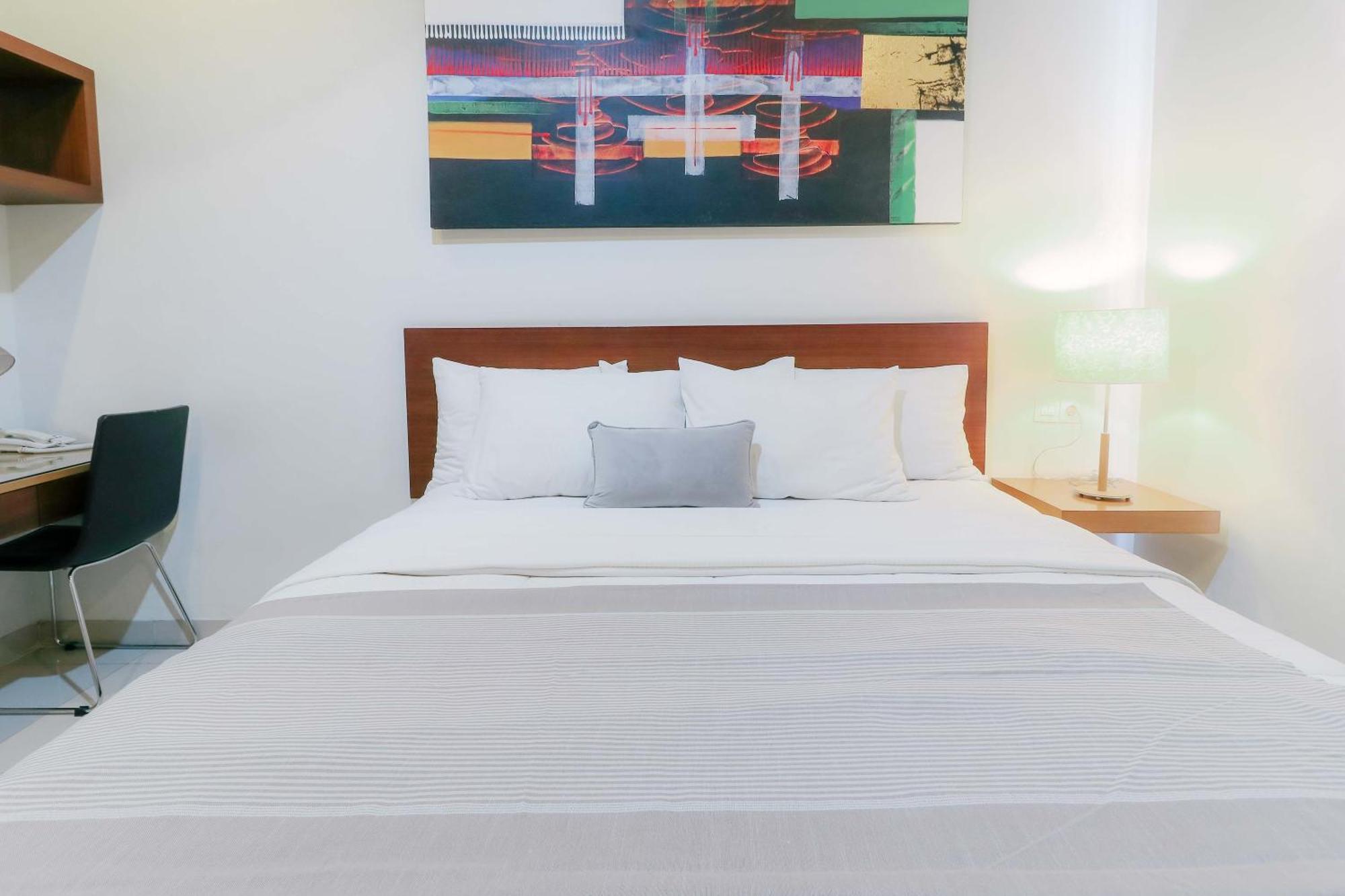 Home Guesthouse Surabaja Zewnętrze zdjęcie